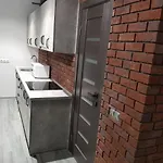 3 Lovely House *