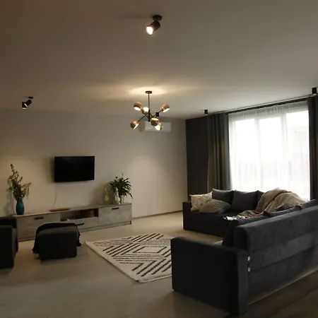 3 Lovely House * Užhorod