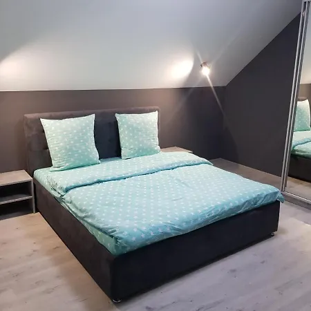 3 Lovely House Apartamento Uzhhorod